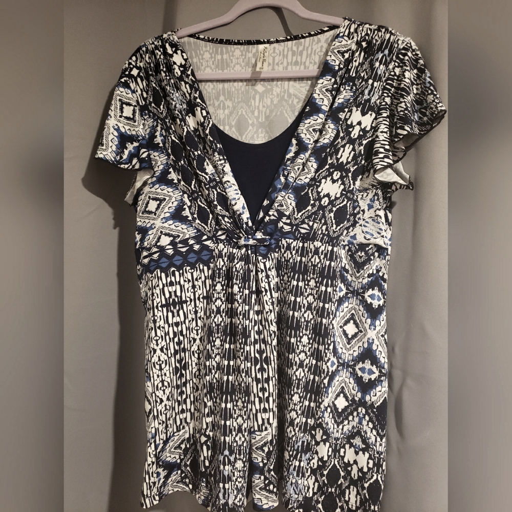 Gorgeous Women's 2xl Top